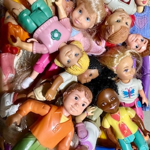 Fisher-Price Amando Crianças e Adolescentes em Família