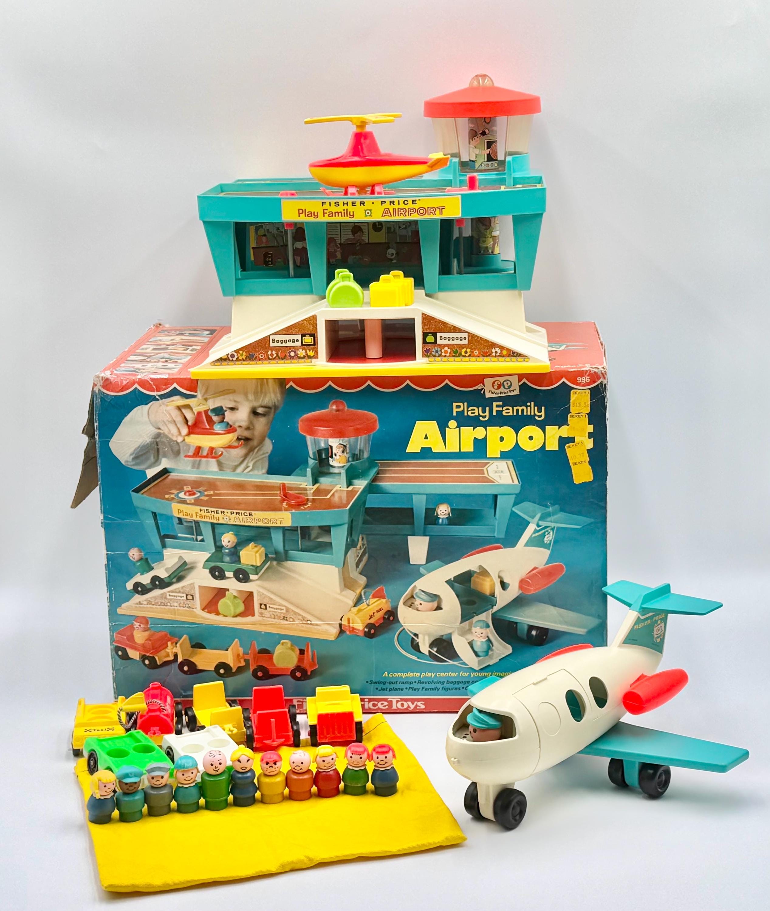 Vintage 1972-1976 Fisher-price Play Family Airport #996 Complete