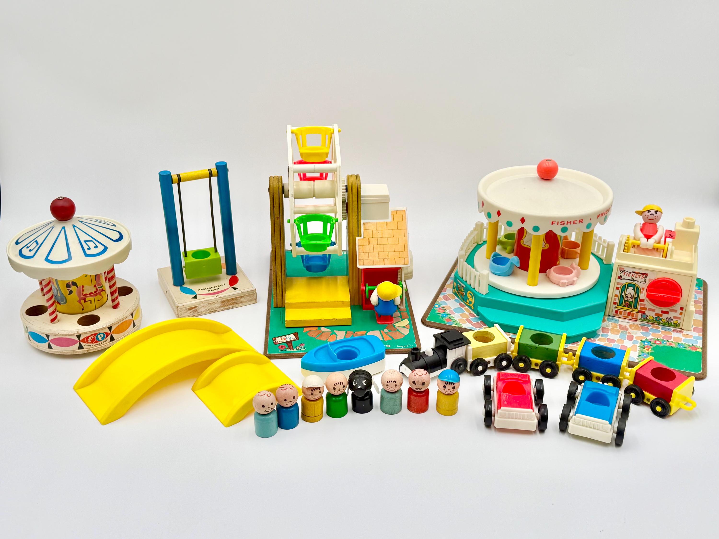 Vintage 1963 Fisher-price Play Family #932 Amusement Park, 1966