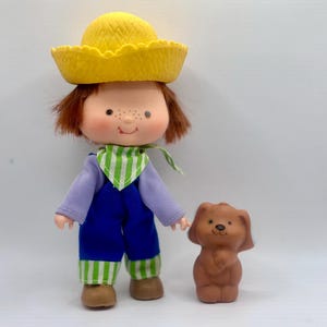 Vintage Kenner 1980s Strawberry Shortcake Friend Huckleberry Pie with Pet Pupcake