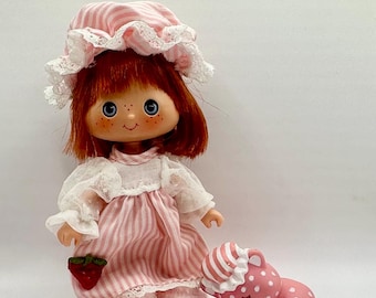 2016 Strawberry Shortcake and Huckleberry Pie with Pets Original