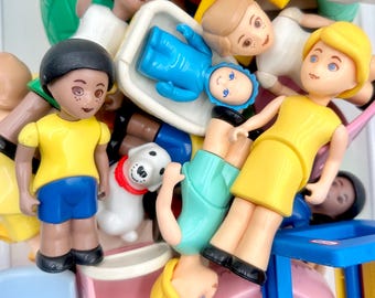 Vintage 1990s Little Tikes Dollhouse  People and Pets