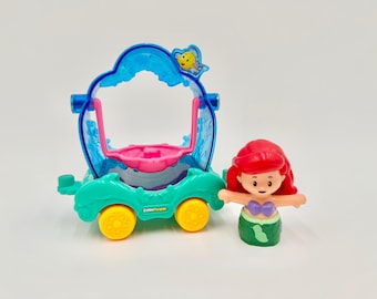 ビンテージのフィッシャープライス プレイファミリー ブラウンハウス
