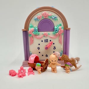 Vintage Kenner 1993 Fairy Winkles Twinkles and Treasures Playset “Twinkle Time Nursery Clock” Complete