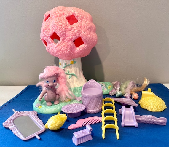 Vintage Mattel 1986 the Pixietail Tree House #3110 With