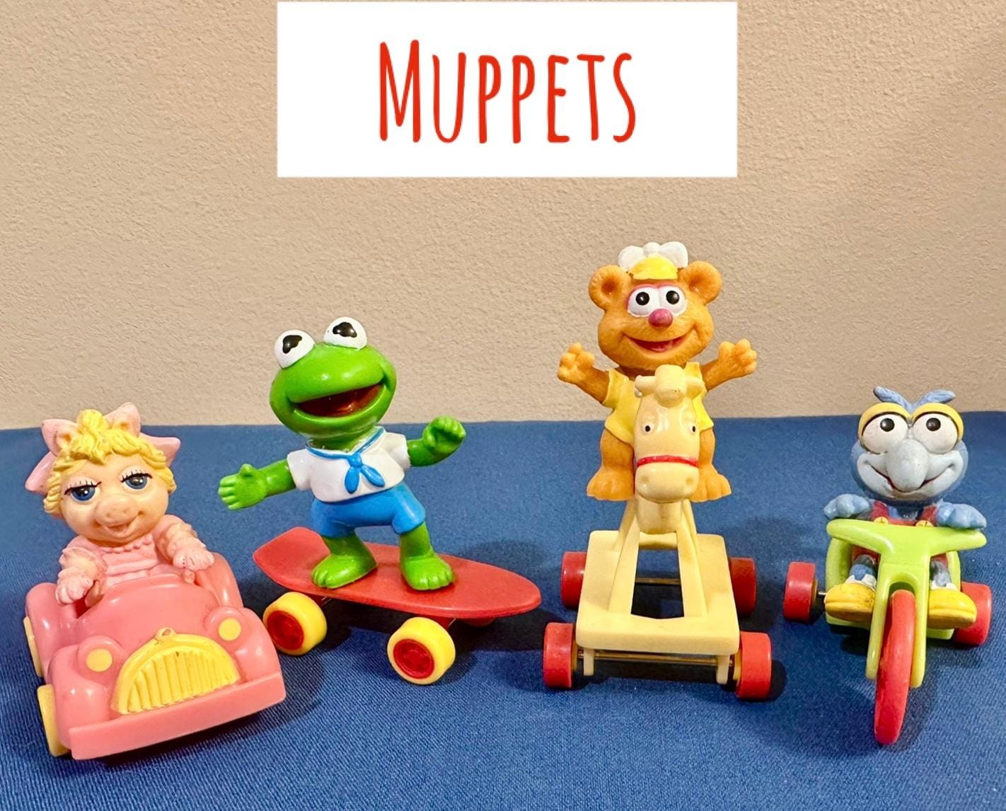 1980年代から90年代のヴィンテージマクドナルドのハッピーミール