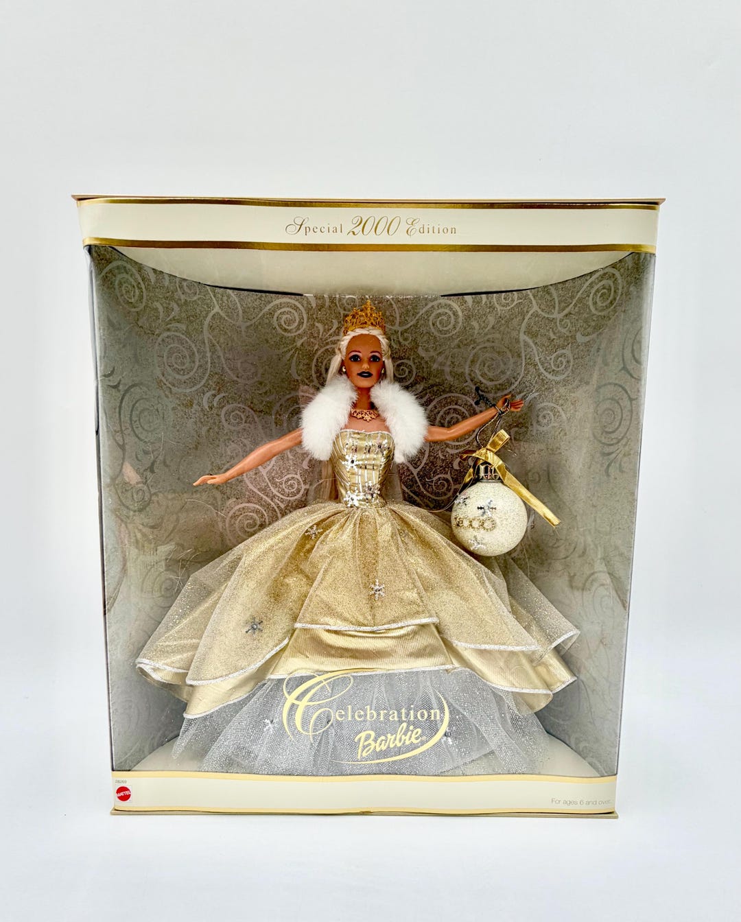 2000 Vintage Mattel Special Edition Celebration Barbie New in Box