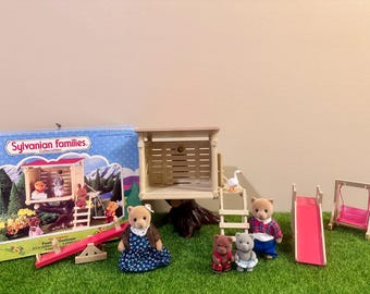 Vintage Tomy Sylvanian Families Collectables Funtime Treehouse in open box #2887 complete with extras