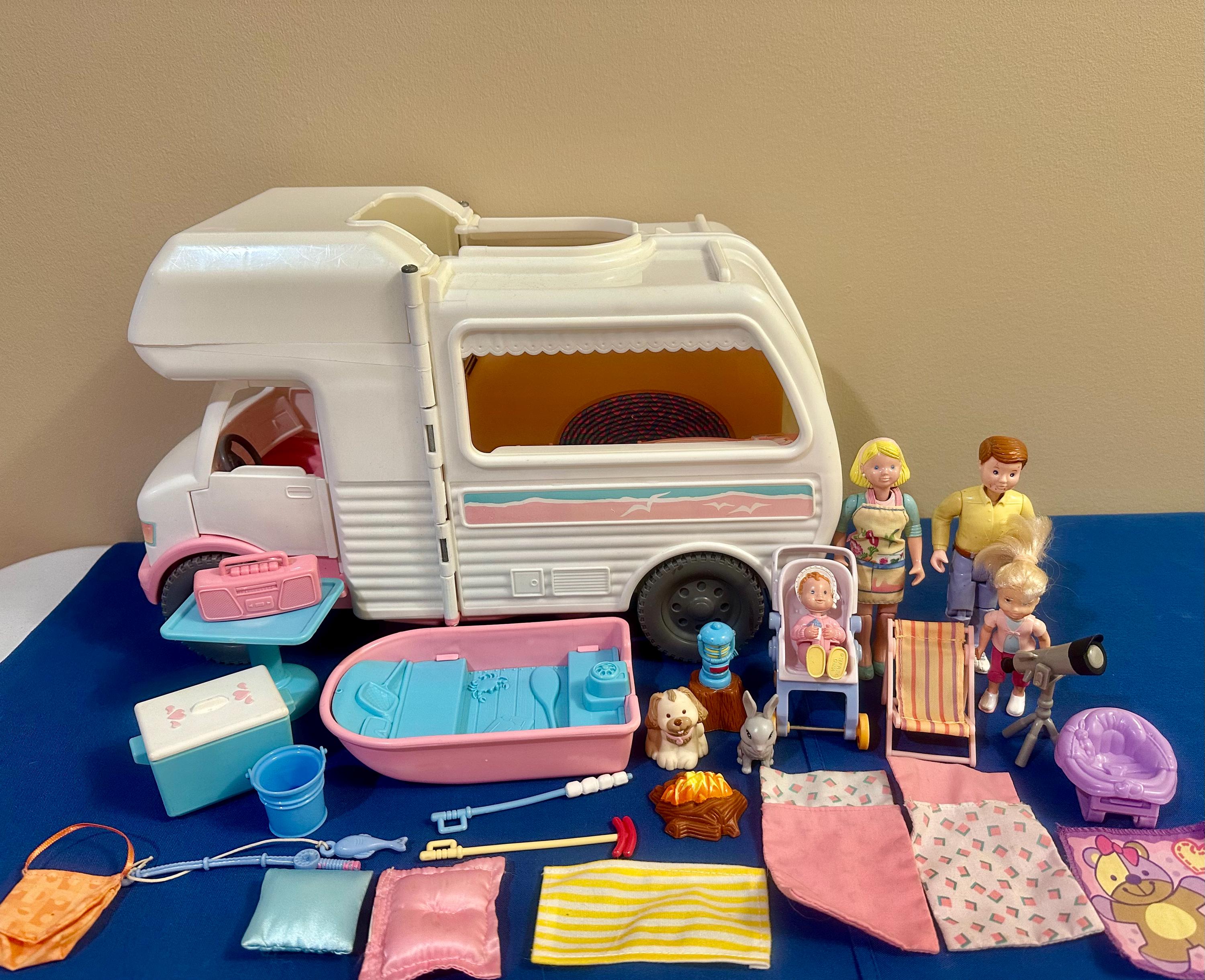 Vintage 1998 30 Piece Fisher price Dream Dollhouse Family Vacation Camper 74679 Etsy Canada
