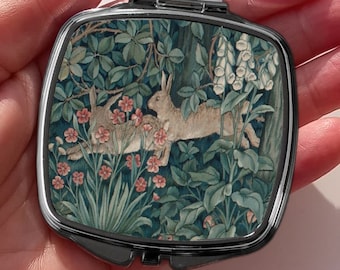 William Morris Rabbits Compact Mirror, Past Times Pocket Mirror, Makeup Vintage Compact. Mother's Day Gift for Mum, Mom, Grandma