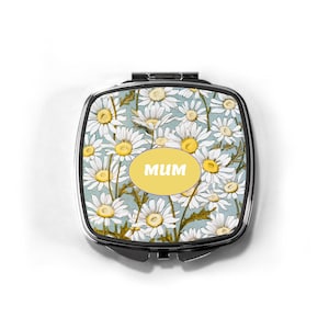 Mum Compact Mirror with Vintage Floral Print, Ideal Gift for Mother&#39;s Day, Gift for Mum. Pocket Mirror, Lightweight Compact