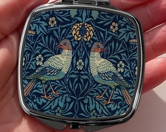 William Morris Birds Compact Mirror, Past Times Pocket Mirror, Makeup Vintage Compact. Nature Cottagecore, Mother's Day Gift for Mum, Mom