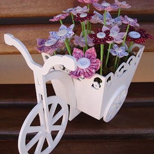 Lasergesneden fiets met bloembak 3 mm CDR-bestand Lasergesneden houten driewieler Decrative Flower BIKE stand svg glowforge dxf-bestanden voor laserbestanden