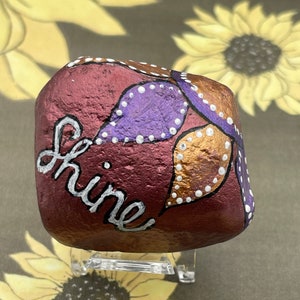 Shine Flower on Metallic Paint, Painted Rock, Inspirational, Stone Kindness Rock