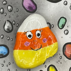 Cartoon Smiling Face Candy Corn, Fall Art, Halloween Art, Hand Painted Rock, Pebble Stone Painting