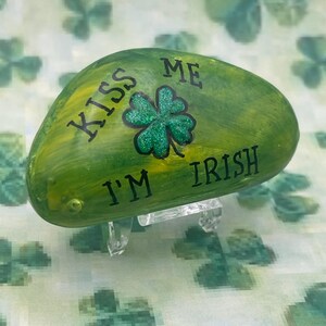 Kiss Me I'm Irish With Glitter Sparkling Shamrock , St. Patrick's Day ...