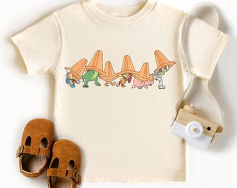 Koszulka Disney Toy Story w pachołkach drogowych, bluza Toy Story Crossing, koszulka rodzinna WDW, koszulka Disneyland Boys Trip, koszulka Toy Story Friends