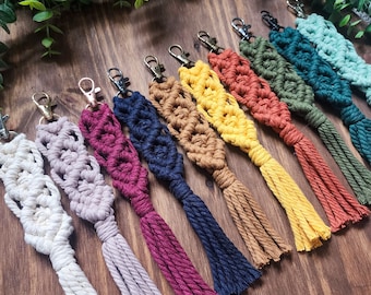 Double Diamond Macramé Keychain