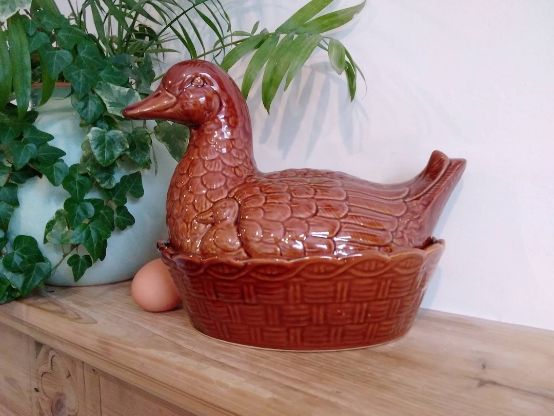 Vintage 1960s Golden Brown Ceramic Duck Egg Holder. Egg Storage. Country Home Decor. Duck Egg