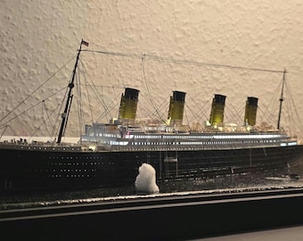 Handcrafted Titanic Model - Icy Waters Diorama