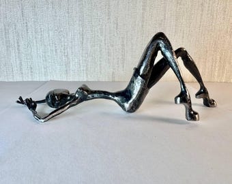 Metal sculpture gіrl,metal home decor, steel, sculpture gift, Desk Figurine, Handmade birthday gift, beautiful female body