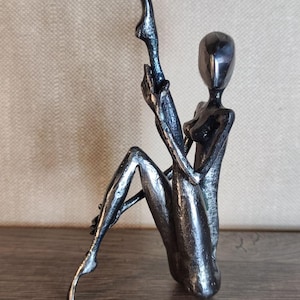 Metal sculpture gіrl,metal home decor, steel, sculpture gift, Desk Figurine, Handmade birthday gift, beautiful female body