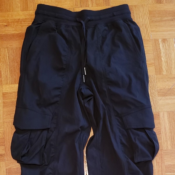 Lululemon Dance Studio Relaxed Fit Mid Rise Cargo Jogger Pants Black Women's LW5GICS XXXS NEW