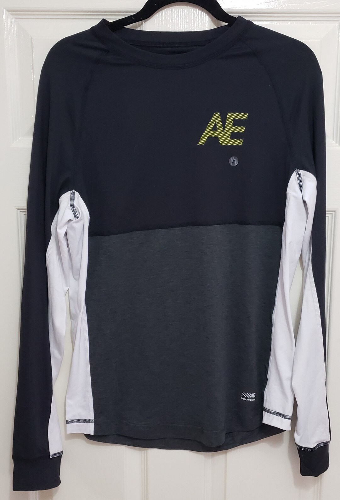 EAGLE Men's ロンT V-NECK オーガニックコットン100% BLACK il_1080xN.6134334898_ie3l.jpg