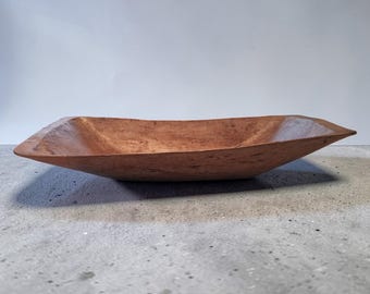 Gran artesa antigua para amasar del siglo XIX, de madera de olmo, tallada a mano alrededor de 1850.