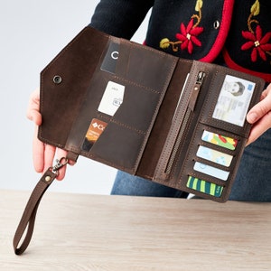 Cartera de viaje de cuero, Cartera de viaje personalizada, Organizador de cartera de viaje, Idea de regalo de viajero, Cartera de documentos de viaje, Organizador de viaje de cuero imagen 9