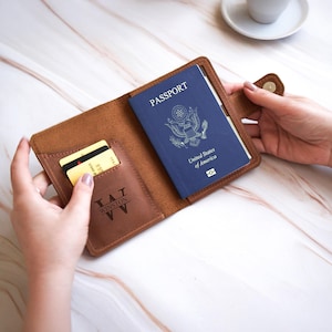 Custom passport holder, Leather passport cover, Passport wallet leather, Thin passport cover, Leather passport case, Passport wallet for men