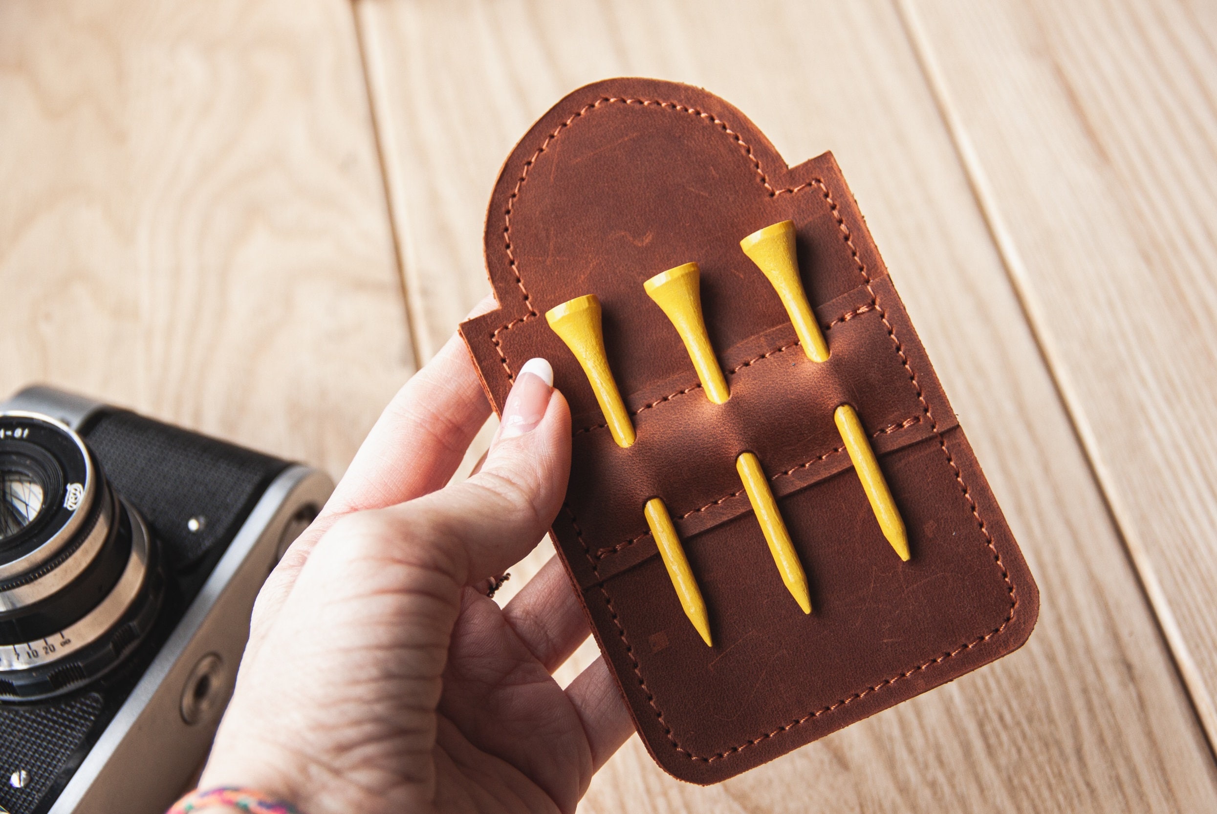 Golf tee holder, Golf bag tag personalized, Groomsmen golf gifts, Custom golf gift men, Custom golf accessories, Leather golf bag tag