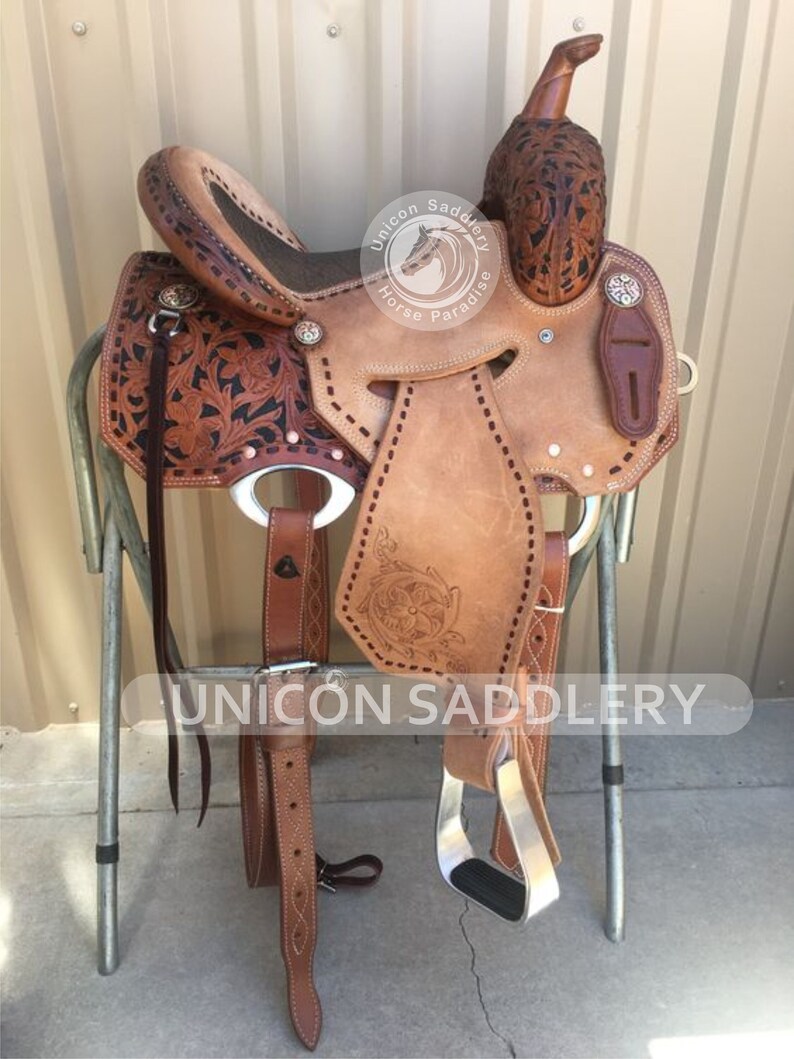 Premium Leather Strip Down Barrel Horse Racing Saddle With Matching
