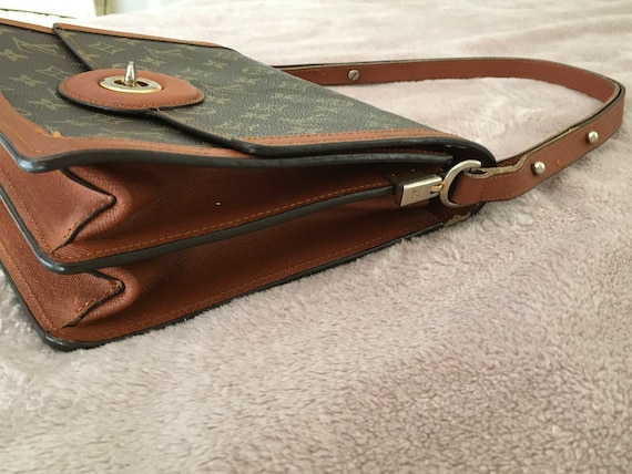 Vintage Louis Vuitton Shoulder Bag - image 4