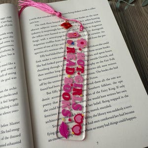 Hot Girls Read Acrylic Bookmark: Double-Sided Bookish Gift