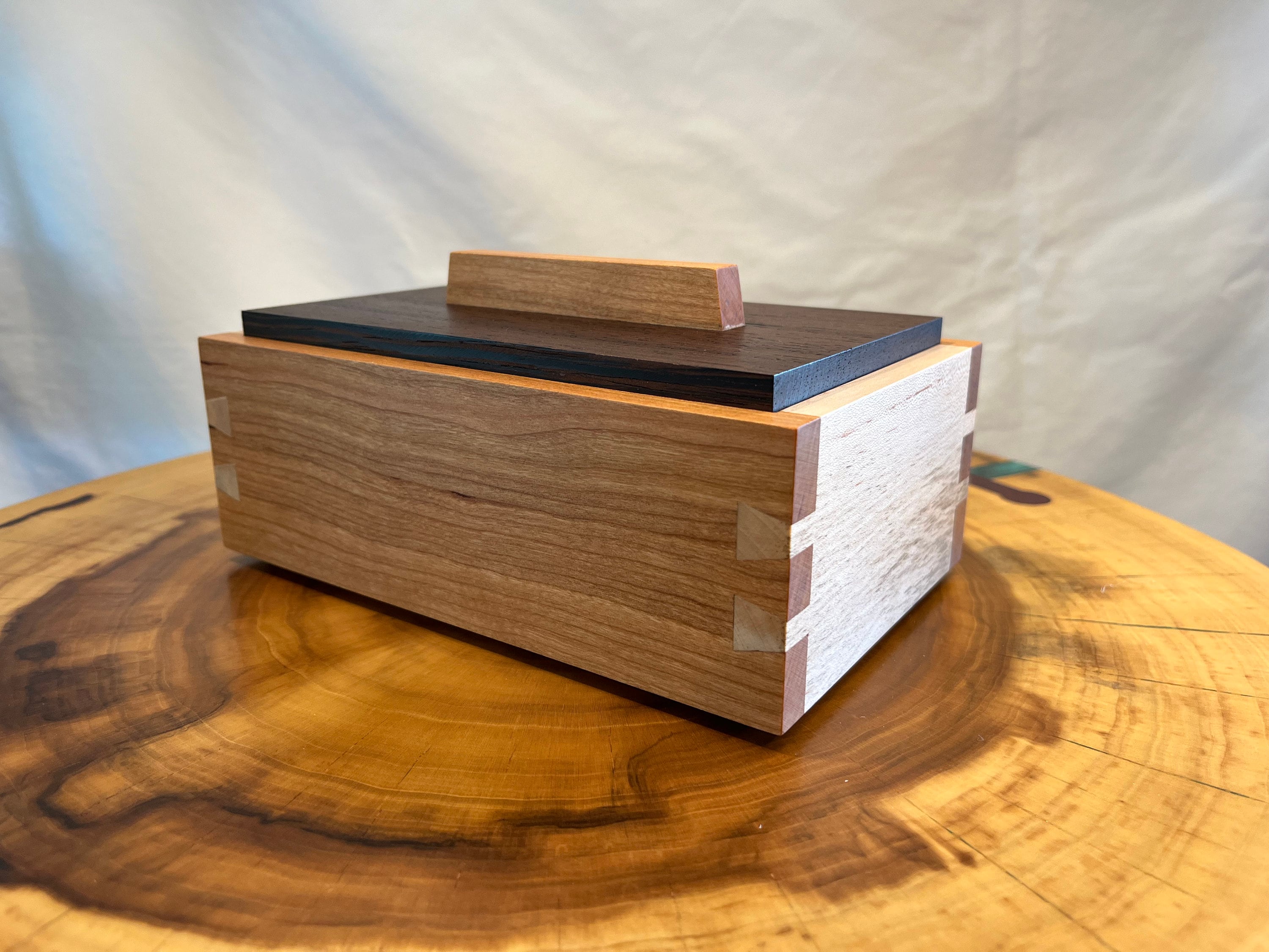 Wood Box / Wooden Box With Lift off Lid / Dovetails / Hand