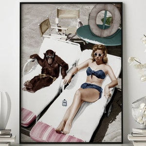 Poster chimpanzé et femme au bord de la piscine, art mural rétro