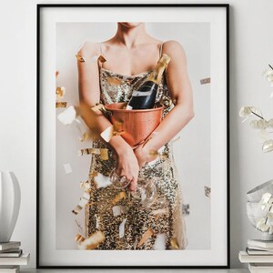 Women With Disco Ball Poster, Bar Cart Art, Women with Disco Ball, Retro Wall Art, Vintage Disco Art, Funky Home Decor
