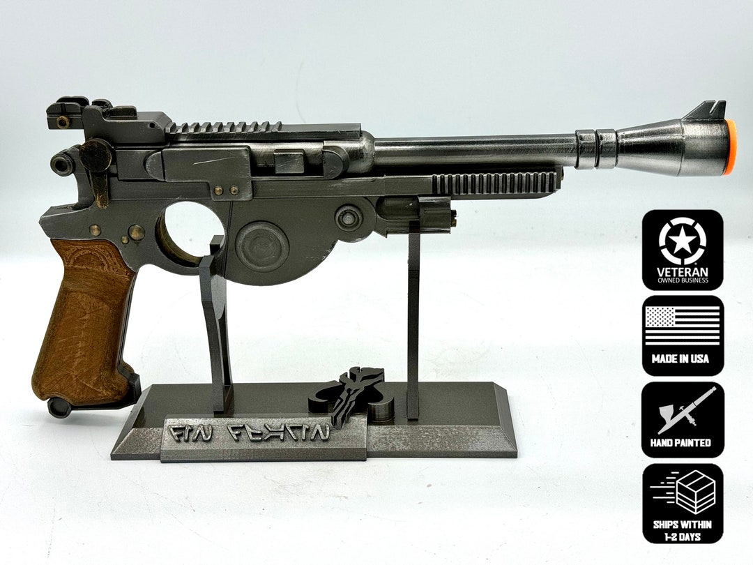 The Mandalorian's Pistol din Djarin IB94 Blaster Star Wars Replica