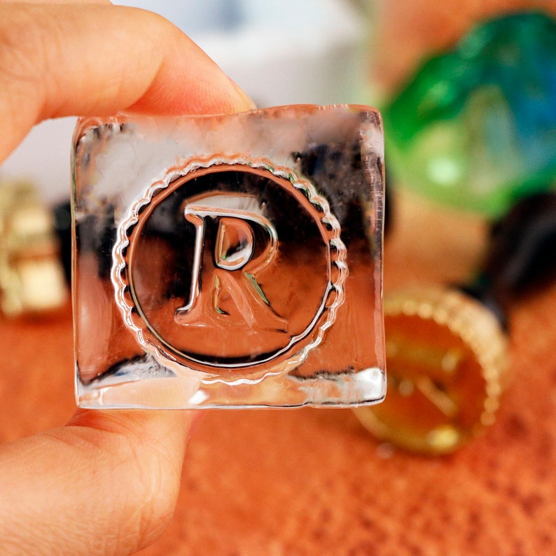 How To Use An Ice Cube Stamp at Robert Kass blog