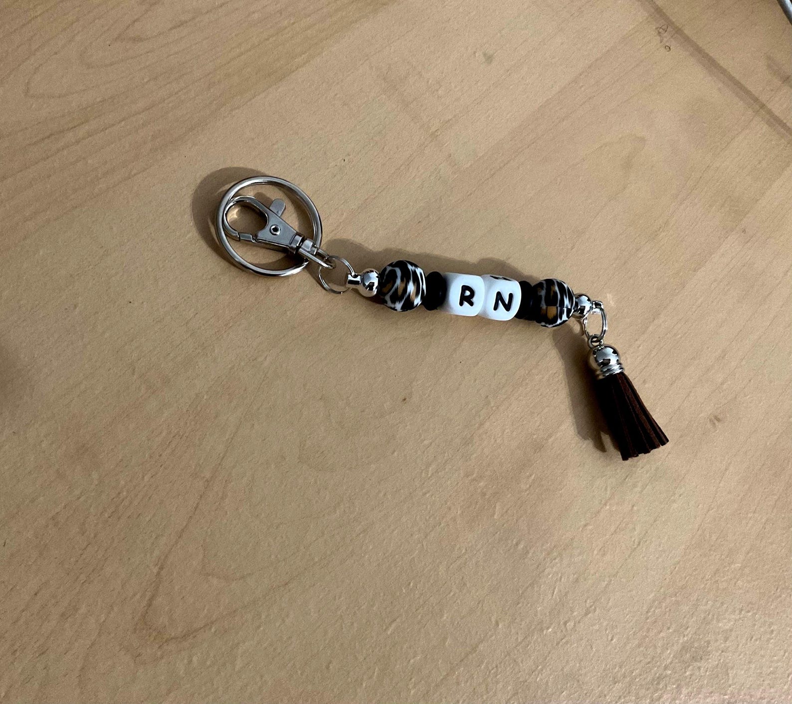 Nurse Keychain Personalized RN Nurse Beaded Keychains Graduation Gift ...