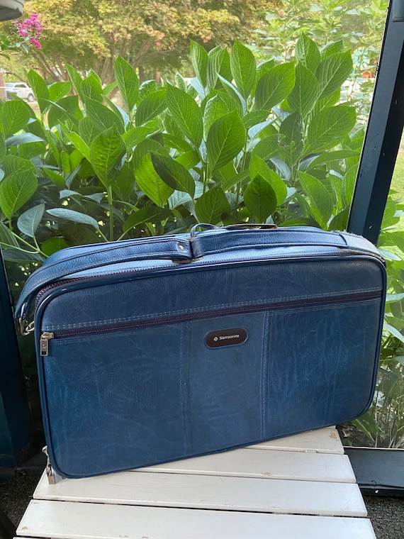 Samsonite Vintage Cordoba II Blue Luggage Bag