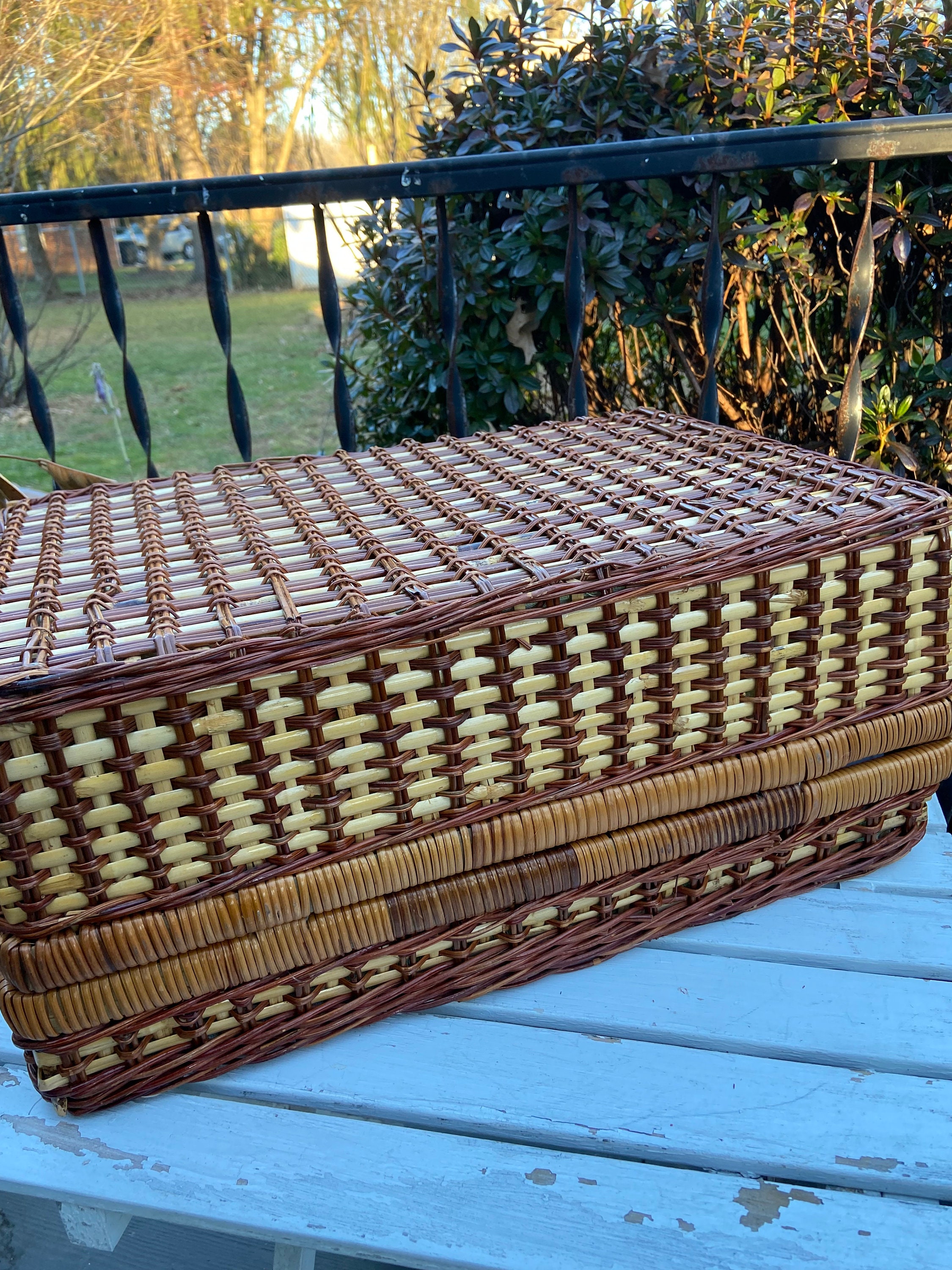 Vintage Woven Picnic Basket Set With Cutlery Etsy