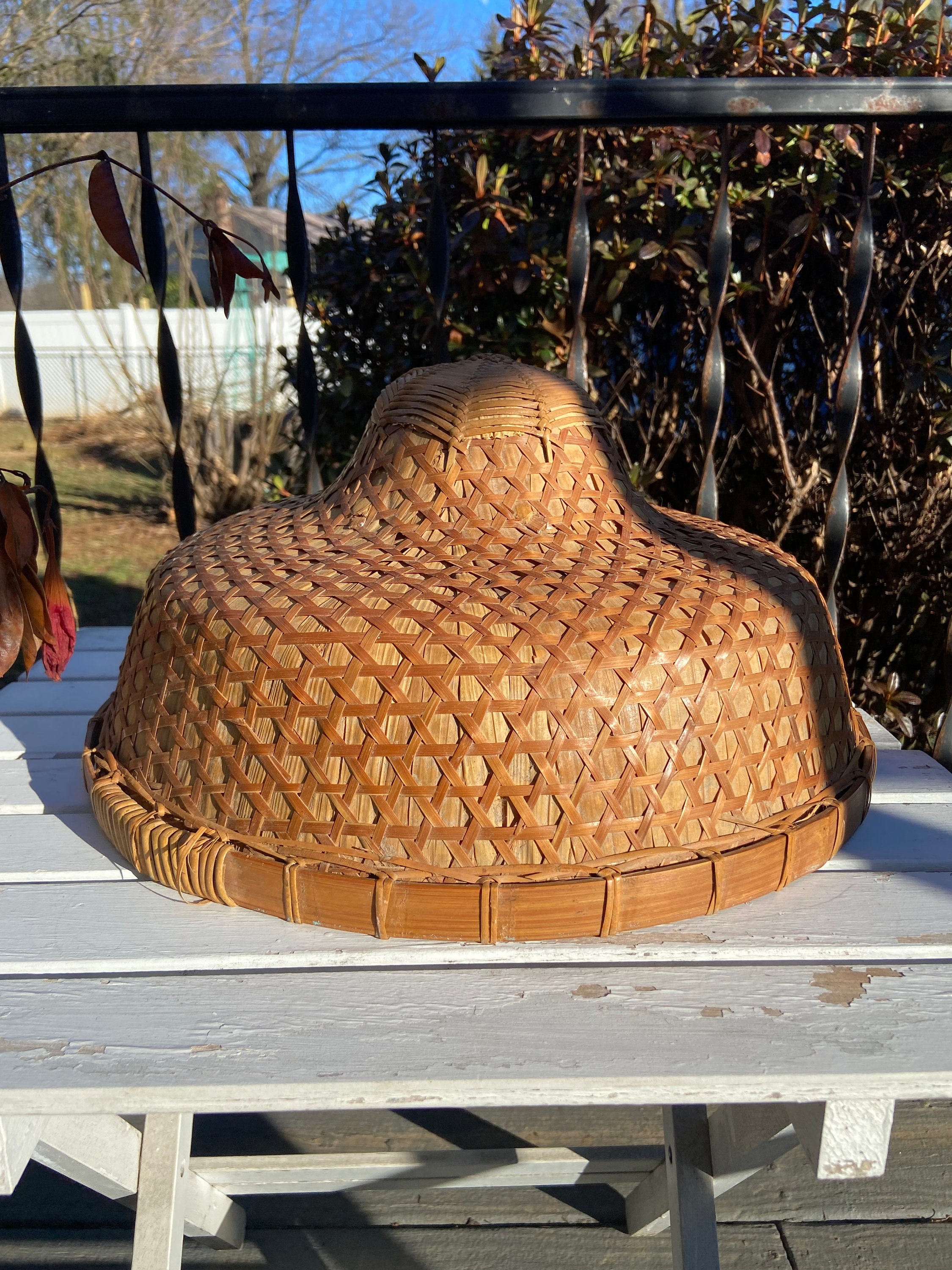 Mid 20th-Century Chinese Split Bamboo & Plaited Leaf Dǒulì (斗笠) Aka Conical  Hats - a Pair