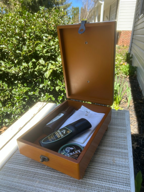 Vintage Low Profile Wooden Shoe Shine Box - image 2