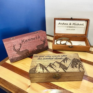 Scatola di legno incisa personalizzata - Interno in similpelle, scegli il tuo stile! Regalo fatto a mano