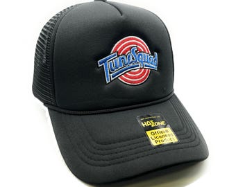 Tune Squad Mesh Trucker Hat Snapback (Black)