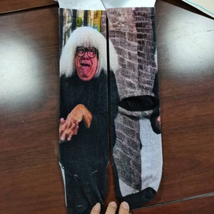 frank reynolds- gag gift - funny gift - danny - always sunny- devito - light- custom - decor - socks