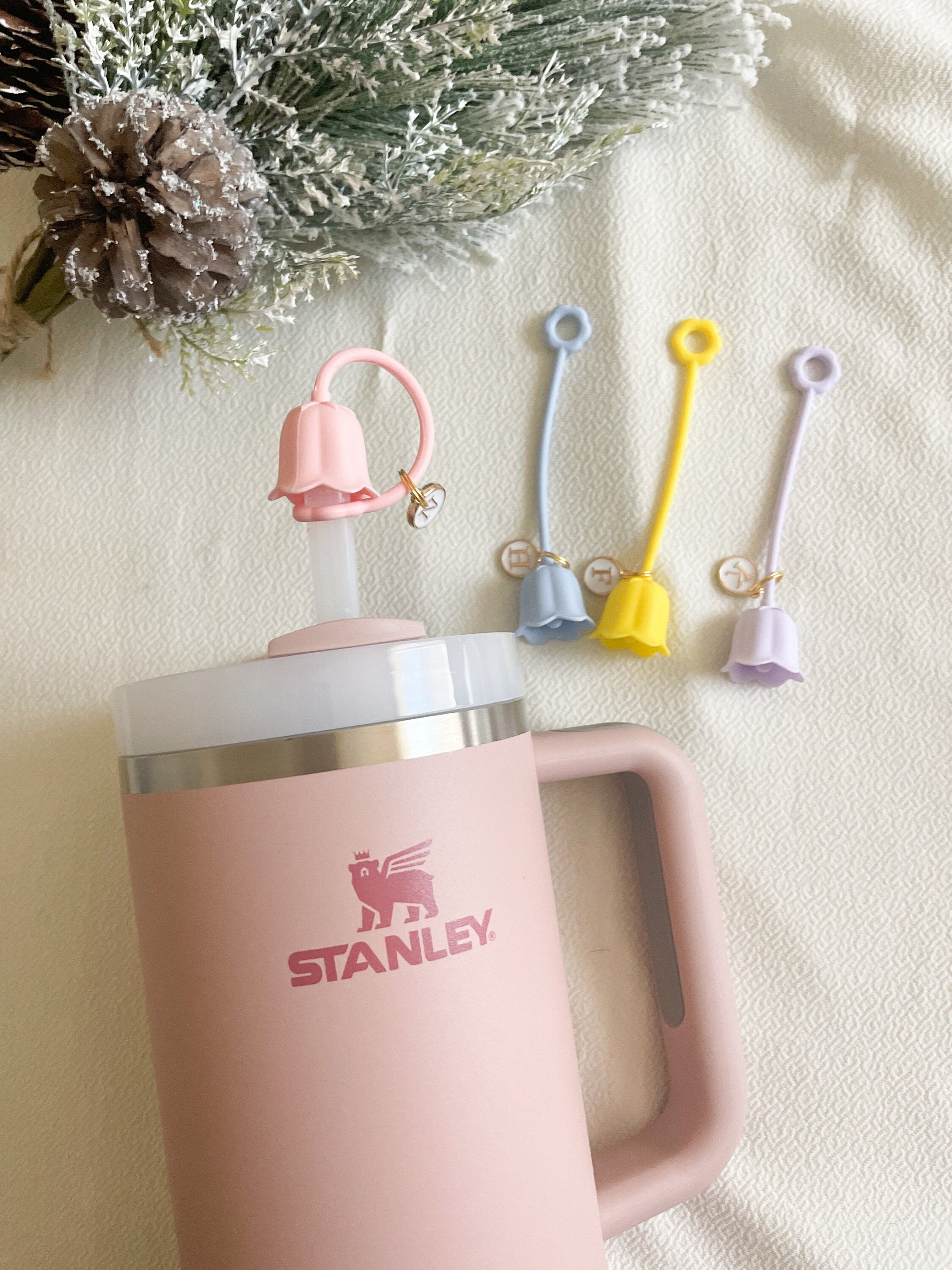Stanley Accessory Straw Charm Stanley Straw Charms Flower Topper Drink Cup  Cover for Stanley Cup Bling Straw Cap Charm Straw Cover Jewelry 
