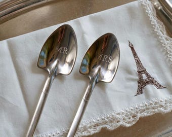 Personalized Keepsake Wedding Cake Spoon Set of 2 Matching Couple Anniversary Gift Engraved Silverware Wedding Bride and Groom Gift Idea